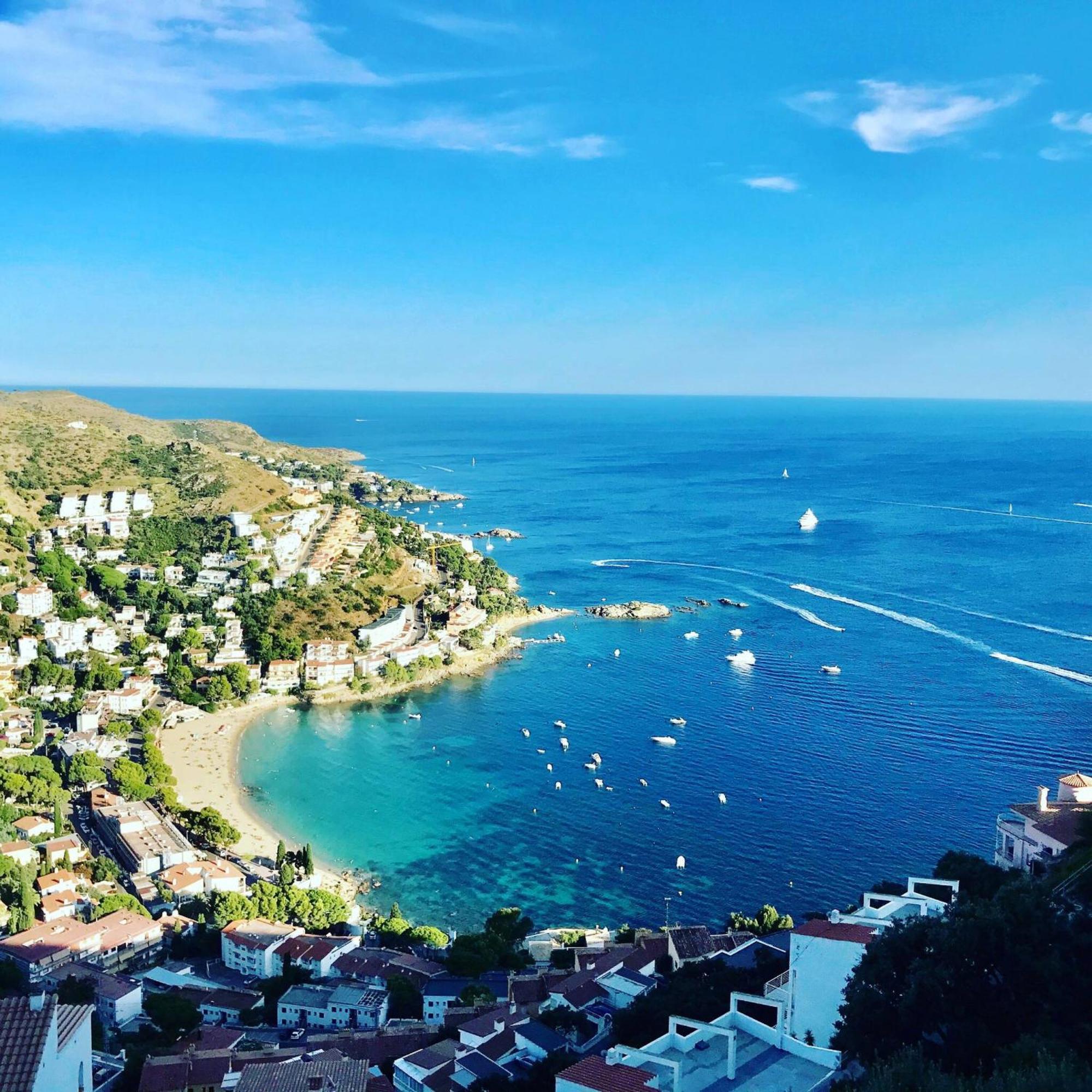Precioso Con Vistas En * Roses